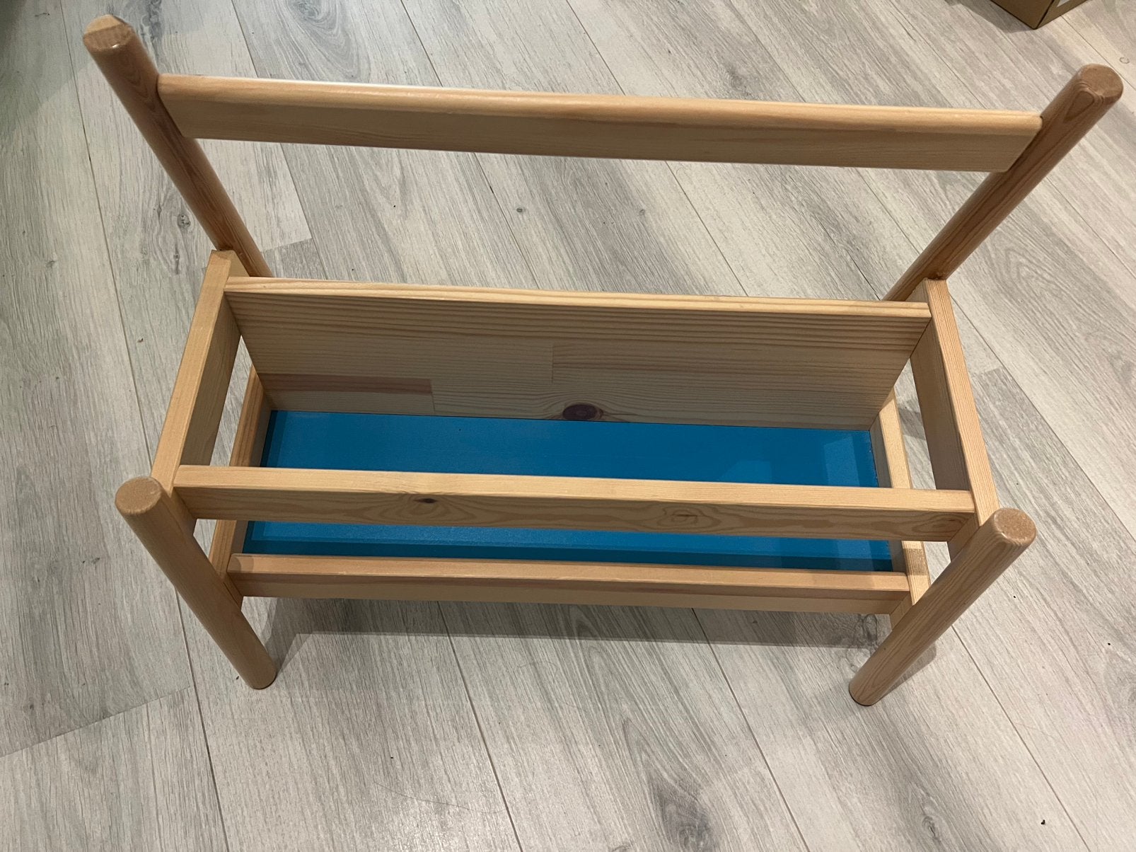 Kinder boekenstandaard - ikea - Flisat - hout - kastje, Huis en Inrichting, Kasten | Boekenkasten, Ophalen, Met plank(en), Minder dan 50 cm