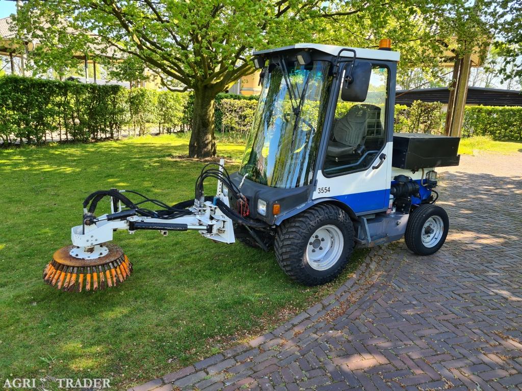 Lm trac 286 werktuigdrager werktuigendrager met onkruidborst, Zakelijke goederen, Ophalen, Onkruidbestrijding, -, Niet opgegeven