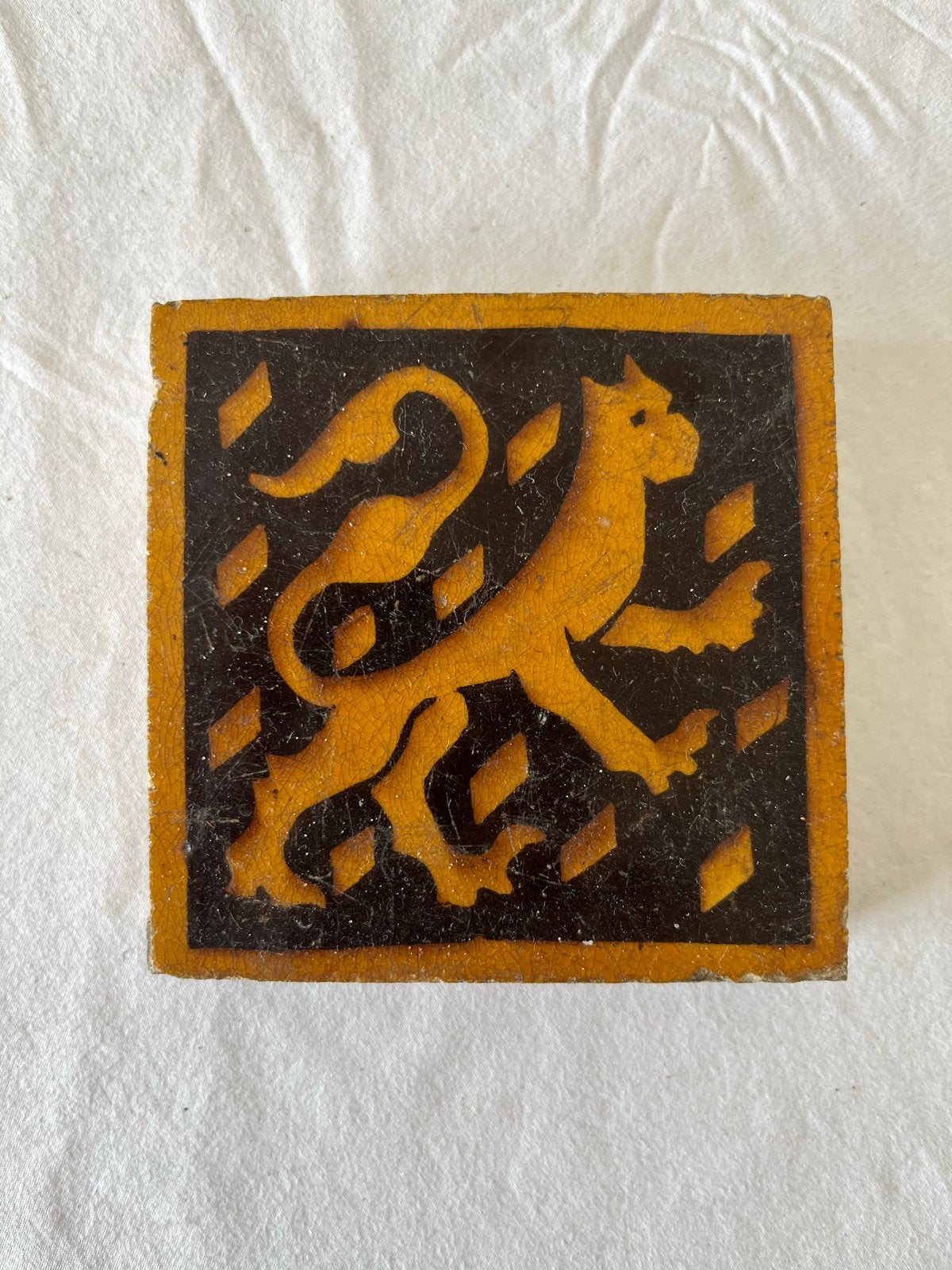 Antieke Nederlandse Leeuw Tegel - 8,5x8,5 cm, 2 cm dik, Ophalen of Verzenden