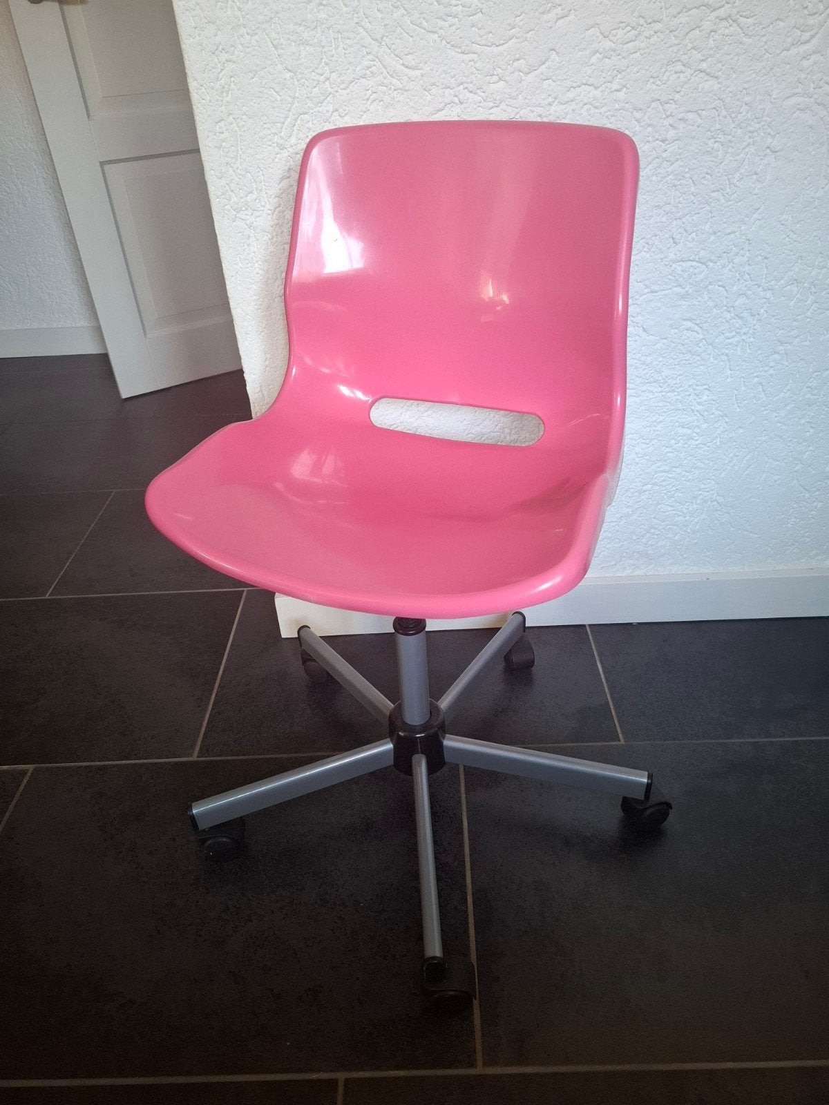 Roze IKEA bureaustoel, in hoogte verstelbaar, Ophalen, Gebruikt, Roze, Bureaustoel