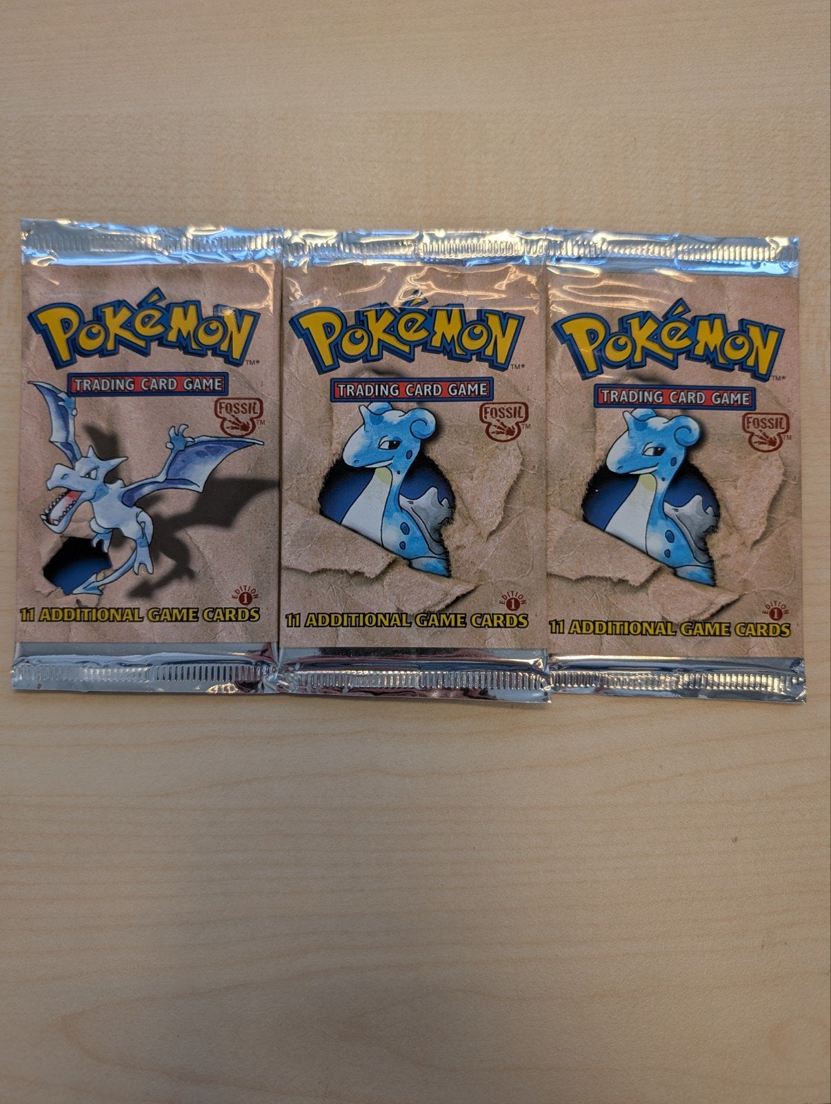 Fossil 1st Edition Booster Packs (3x) – Aerodactyl & Lapras, Ophalen of Verzenden, Zo goed als nieuw