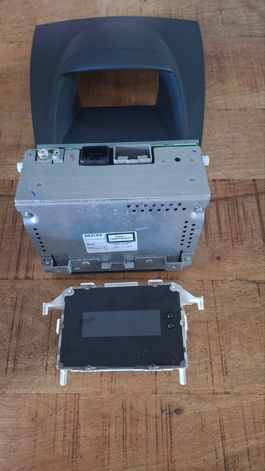 Autoradio met display en afdekplaat, Auto diversen, Ophalen, Gebruikt