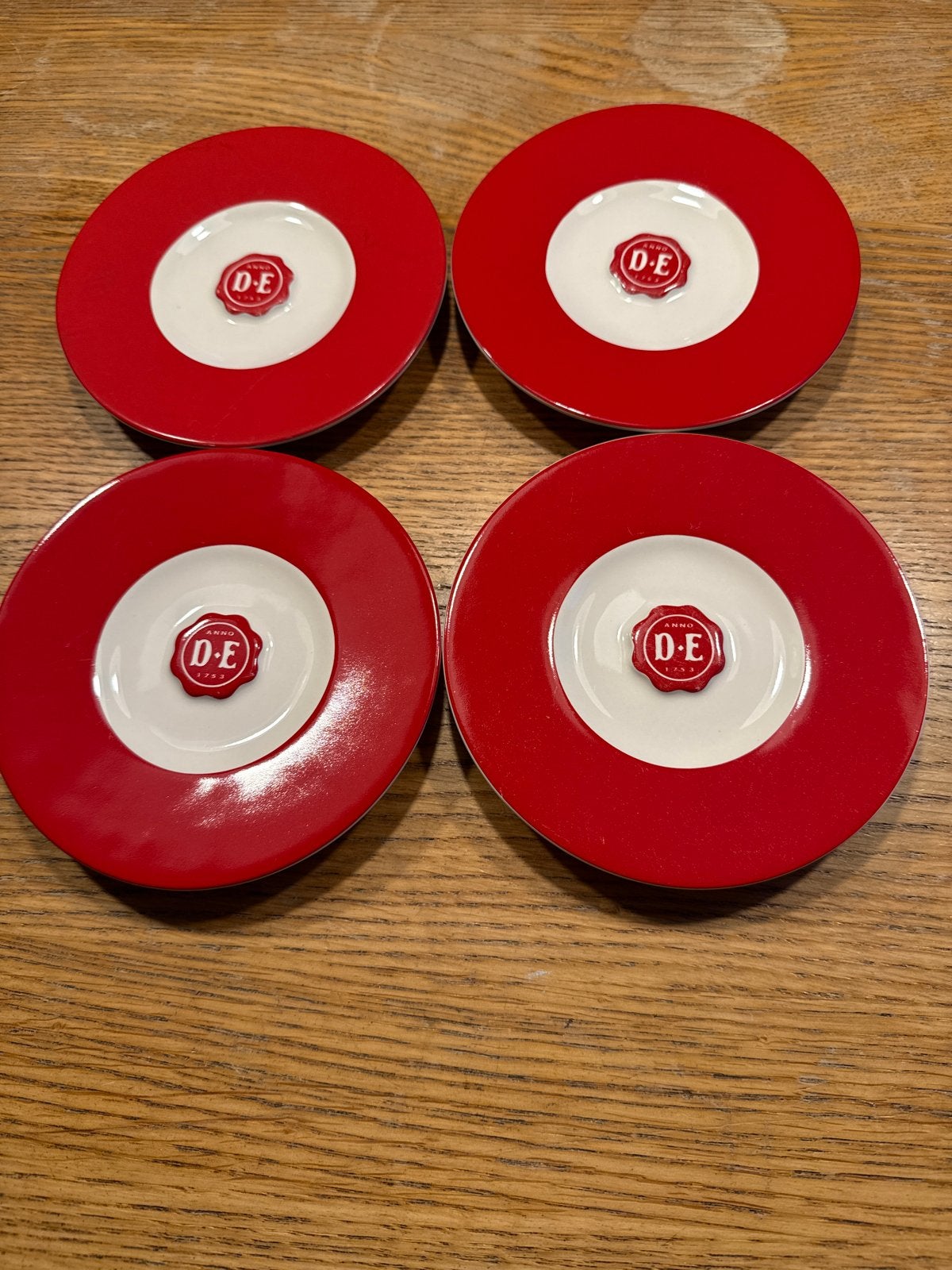 Douwe Egberts schotels 15cm rood- Royal Raja - 4 stuks, Gebruikt, Overige merken, Keramiek, Vintage