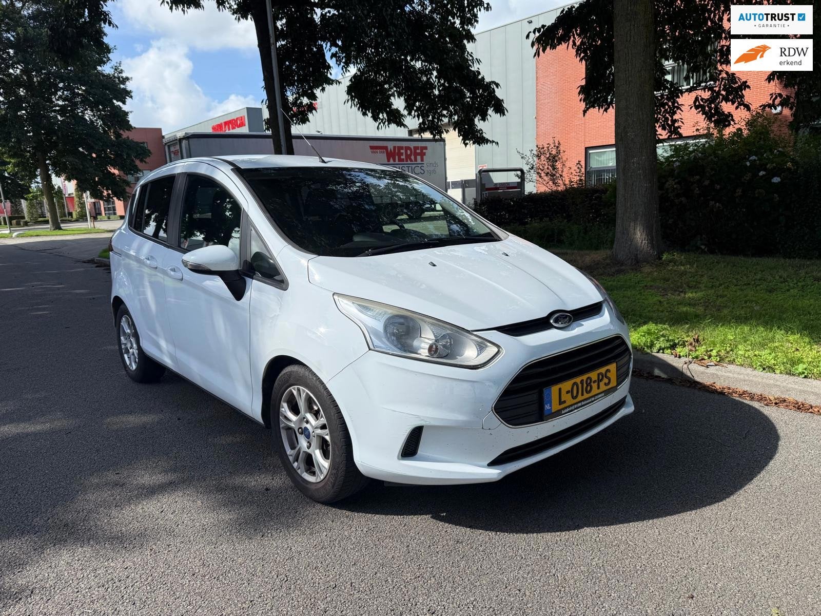 Ford B-Max 1.0 EcoBoost Style 127000 KM APK NAP, Auto's, Voorwielaandrijving, Euro 5, 101 pk, Gebruikt
