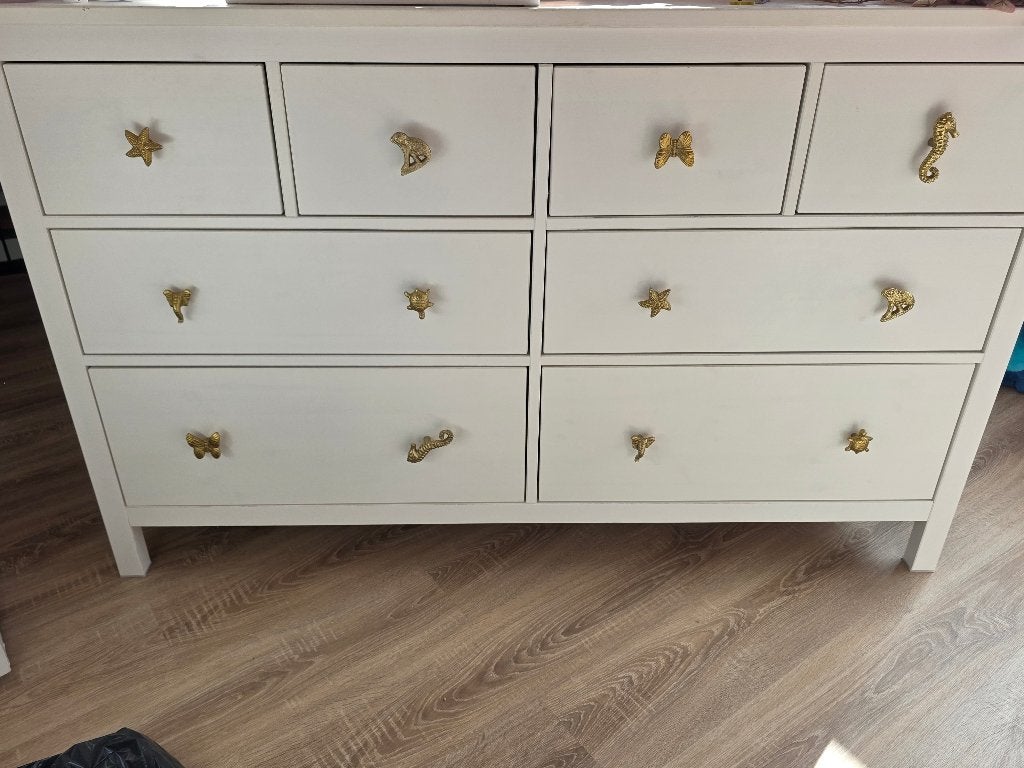 Hemnes ladekast 8 lades, Huis en Inrichting, Ophalen, 5 laden of meer, 150 tot 200 cm, Zo goed als nieuw