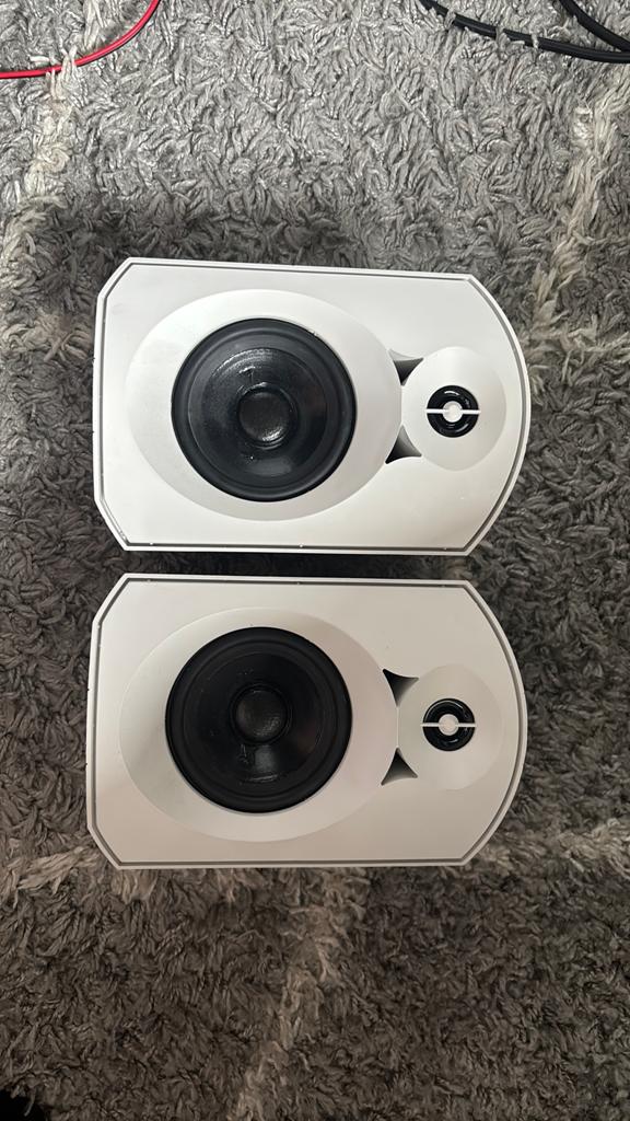 Solid speakers, Audio, Tv en Foto, Luidsprekers, Ophalen, 120 watt of meer, Front, Rear of Stereo speakers, Overige merken