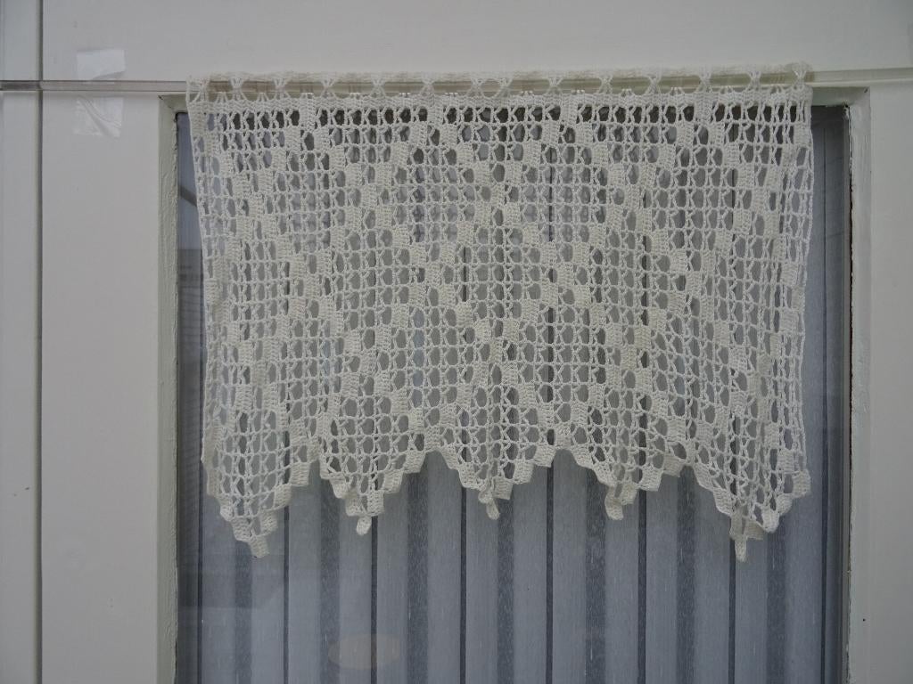 Handgehaakte gordijntjes, Huis en Inrichting, Stoffering | Gordijnen en Lamellen, Gebruikt, Vintage, 50 tot 100 cm, Ophalen of Verzenden