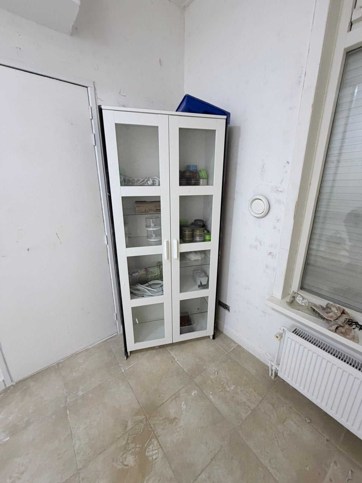 Te koop mooie kast, Huis en Inrichting, Ophalen, 50 tot 100 cm, Zo goed als nieuw, 150 tot 200 cm