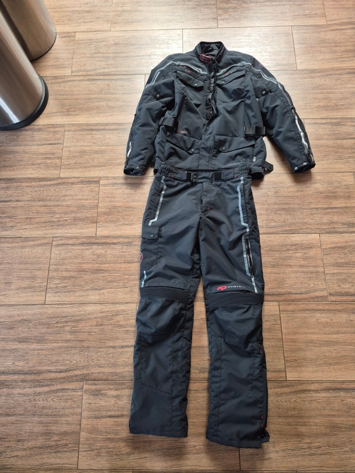 Bering Discovery motorpak jas maat XL, broek Maat L, Motoren, Kleding | Motorkleding, Ophalen of Verzenden, Bering, Tweedehands