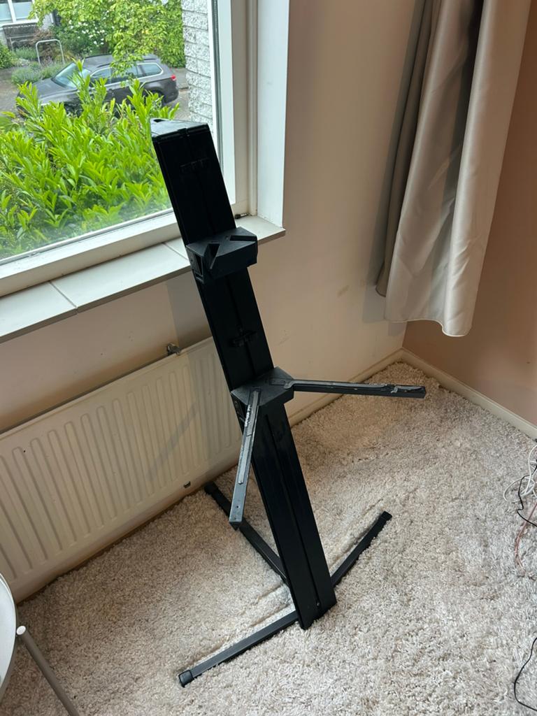 Ultimate keyboard standaard, Muziek en Instrumenten, Standaards, Ophalen, Zo goed als nieuw