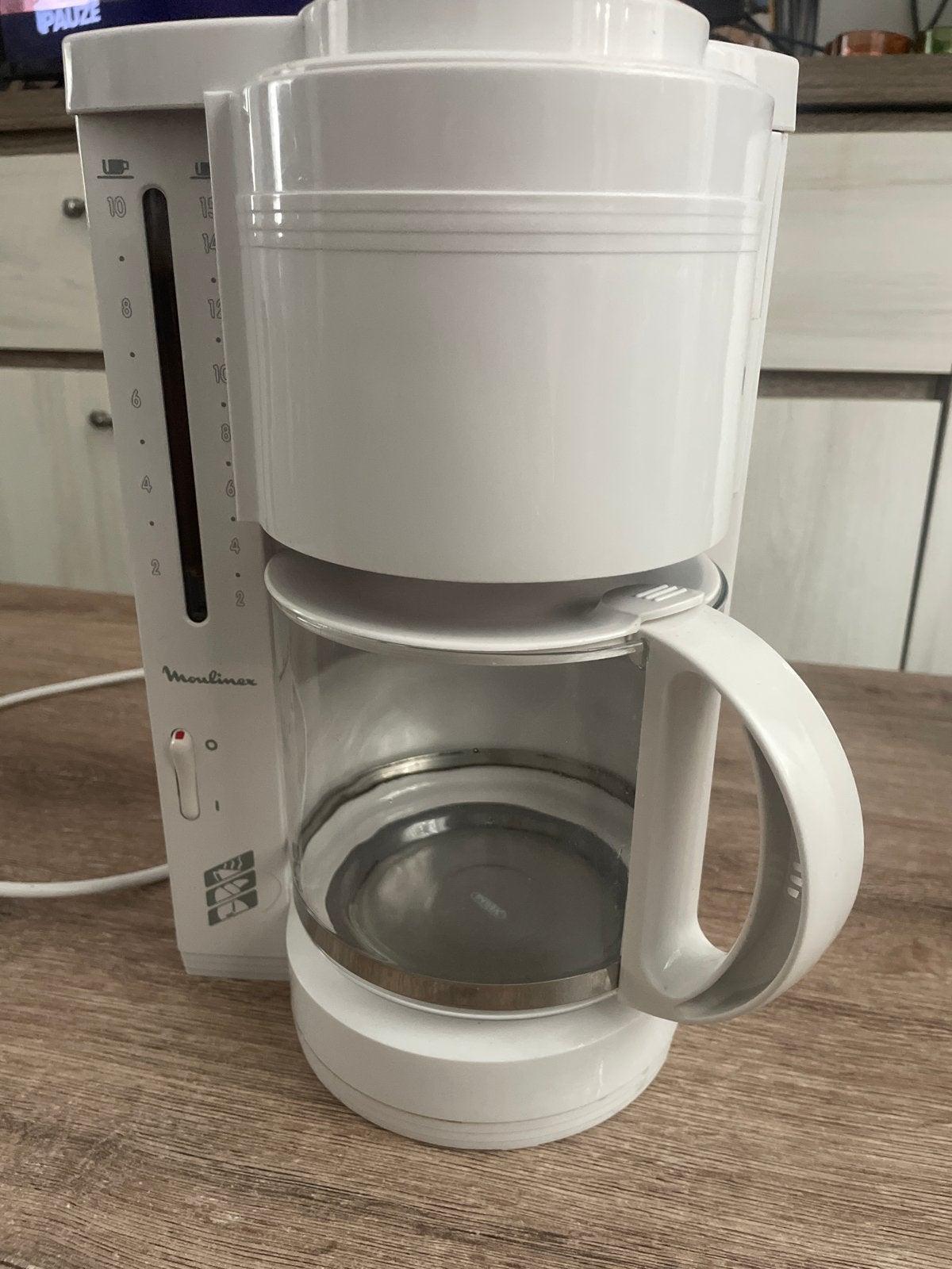 Moulinex Koffiezetapparaat - Wit, Gebruikt, 10 kopjes of meer, Koffiemachine, Gemalen koffie, Ophalen of Verzenden