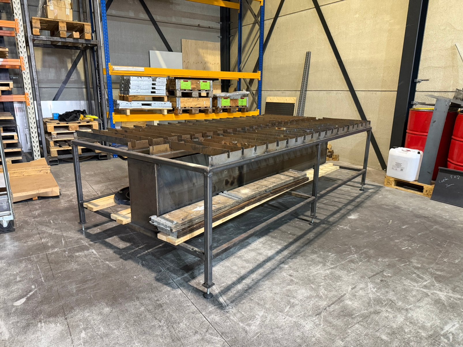 Plasmasnijtafel Plasmasnijder Lastafel Hypertherm Kemppi, Doe-het-zelf en Verbouw, Ophalen, Zo goed als nieuw, 250 ampère of meer