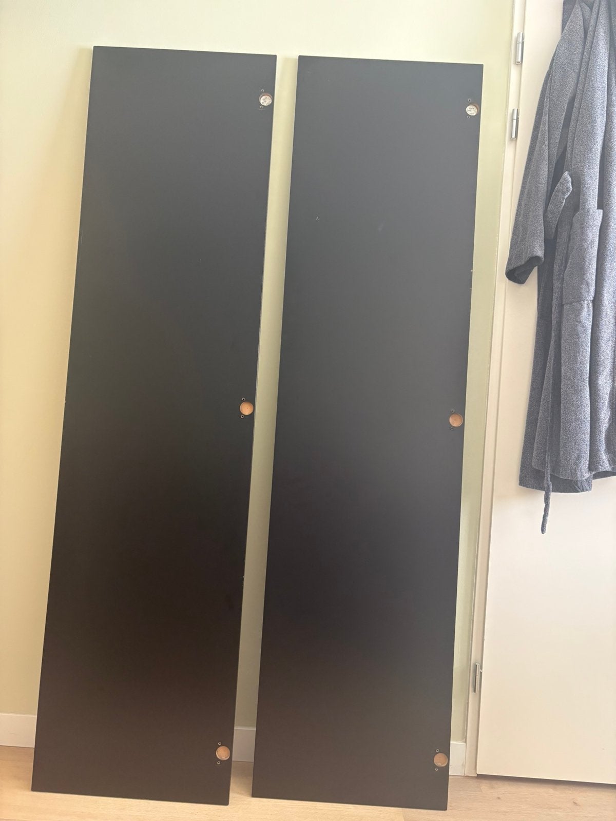 Ikea pax 2 zwarte deuren Tanem 195 x 50 cm, Ophalen, Gebruikt, 200 cm of meer, 50 tot 100 cm