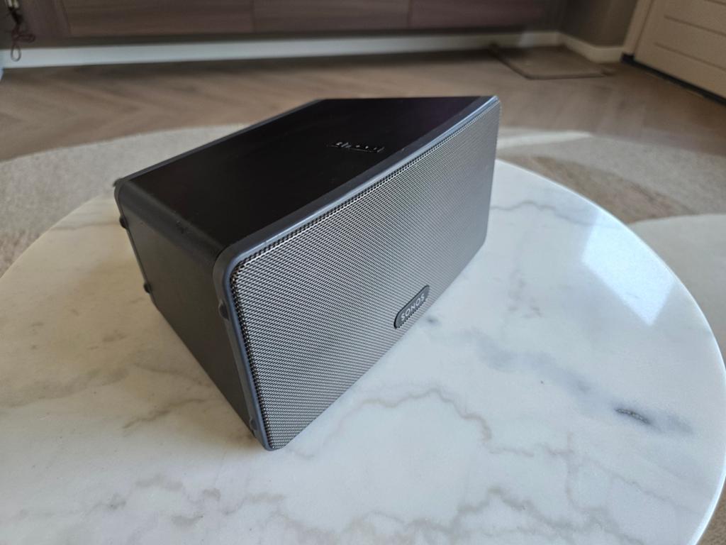 Sonos Play 3 - Draadloze Smart Speaker incl. muurbeugel