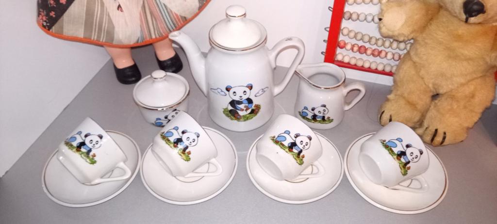Vintage Douwe Egberts kinder servies, D.A. kinderserviesje, Ophalen of Verzenden, Gebruikt