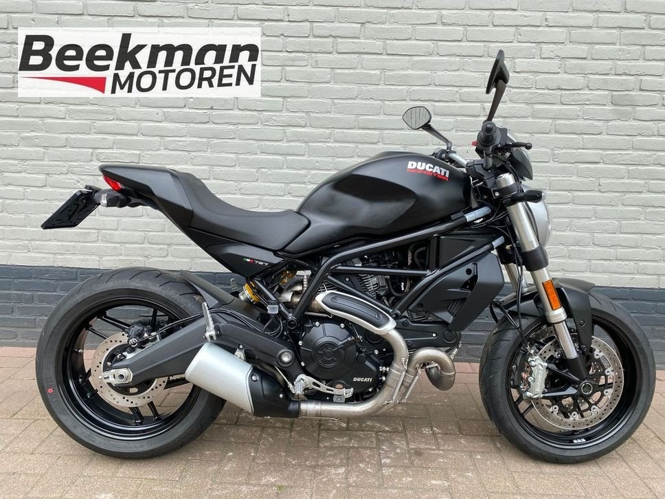 DUCATI MONSTER 797 (bj 2018) 7,097 km Dark, Motoren, DUCATI, 2 cilinders, Motorrijbewijs A, Bedrijf