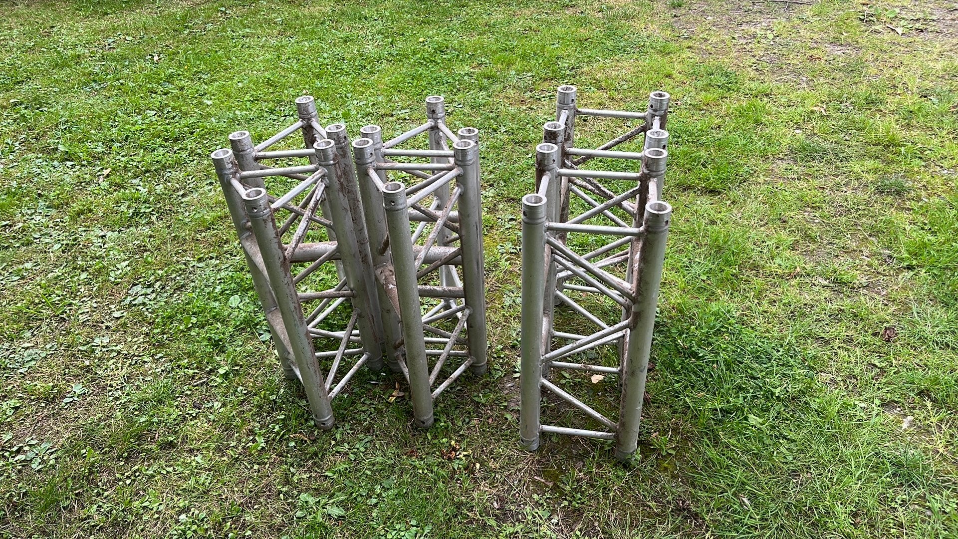 Prolyte truss delen nog 4x driehoek 1x vierkant, Ophalen, Zo goed als nieuw