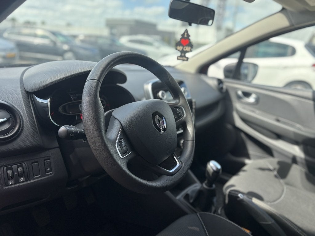 Renault Clio 0.9 TCe Life (bj 2017), 898 cc, Gebruikt, 49 €/maand, Origineel Nederlands