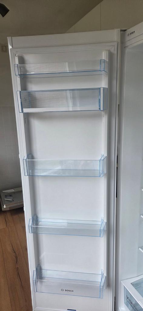 Koelkast bosch, 200 liter of meer, Ophalen, Zo goed als nieuw, 160 cm of meer