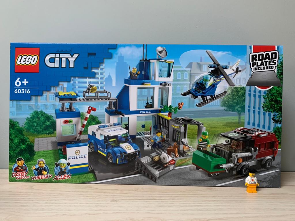 Lego set 60316 City Politie bureau, Kinderen en Baby's, Speelgoed | Duplo en Lego, City, Lego, Nieuw, Ophalen of Verzenden