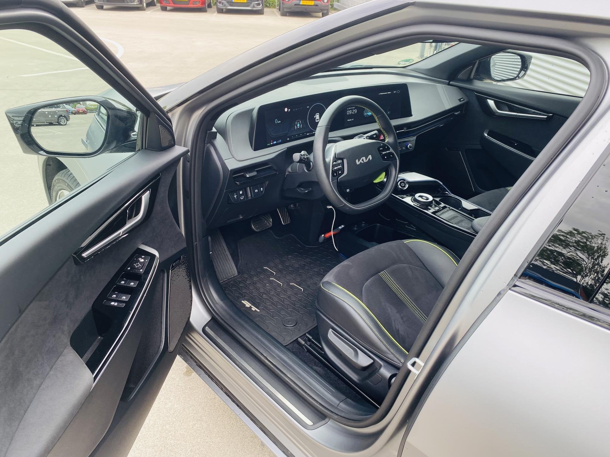 Kia EV6 GT AWD 77.4 kWh Trekhaak afneembaar | Auto rijdt mom, Auto's, Alcantara, 2100 kg, Origineel Nederlands, Parkeerassistent