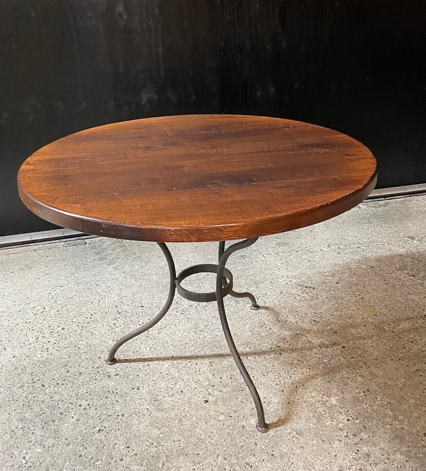Ronde eettafel, zware kwaliteit!, Huis en Inrichting, Tafels | Eettafels, Ophalen, 100 tot 150 cm, Rond, Zo goed als nieuw