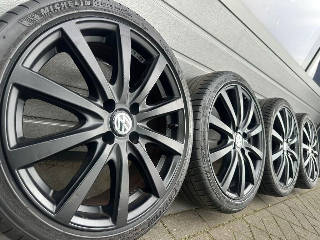 17 Citigo Seat Mii Volkswagen Up e-Up GTI Clio velgen banden, Auto-onderdelen, Banden en Velgen, Gebruikt, -, -, Banden en Velgen