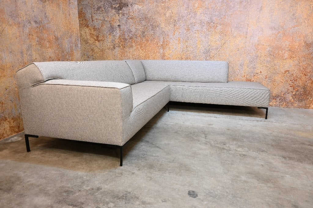 NIEUWbeklede Design on Stock Bloq hoekbank met dormeuse, Design on Stock, Hoekbank, Ophalen of Verzenden, Stof