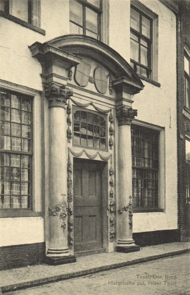 Texel, Den Burg - Historische pui, Hotel Texel - ongelopen, Verzenden, 1920 tot 1940, Ongelopen, Waddeneilanden