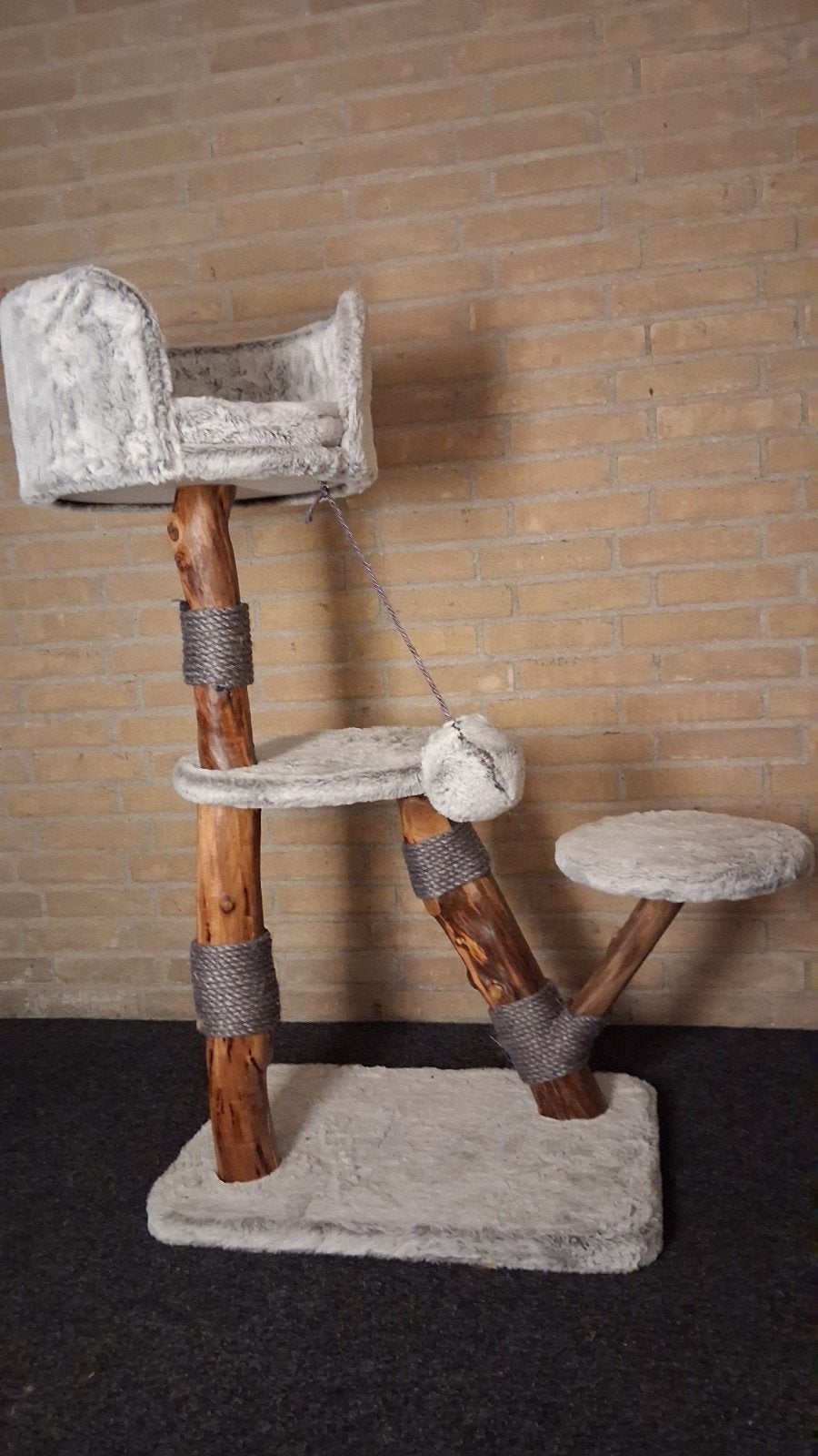 Katten klim-speel-krap-slaappaal. Zgan. Kat heeft er nooit o, Ophalen of Verzenden