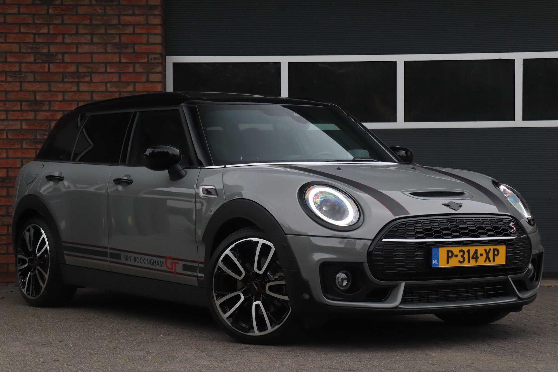 MINI Clubman 2.0 Cooper S Rockingham GT Edition, Pano, leder, Auto's, Gebruikt, 4 cilinders, 179 pk, Zilver of Grijs