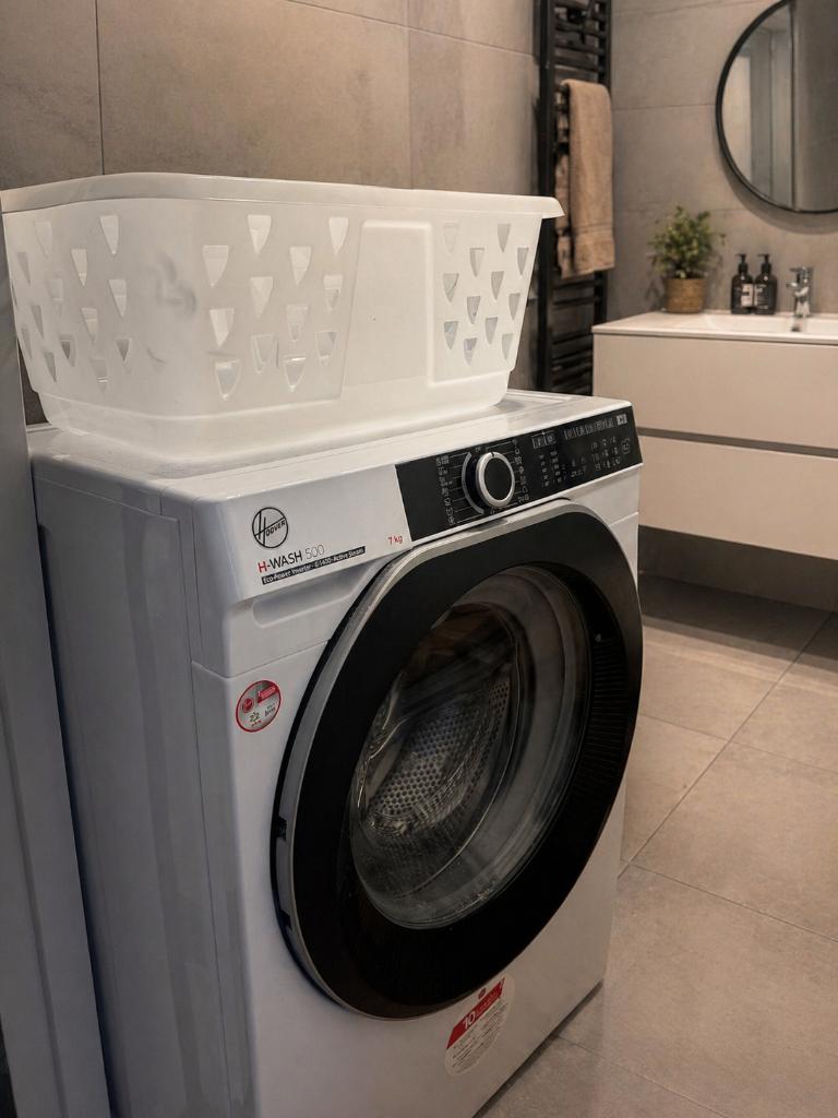 wasmachine- Hoover 7kg, Witgoed en Apparatuur, Wasmachines, Ophalen, Zo goed als nieuw, 85 tot 90 cm, 1200 tot 1600 toeren