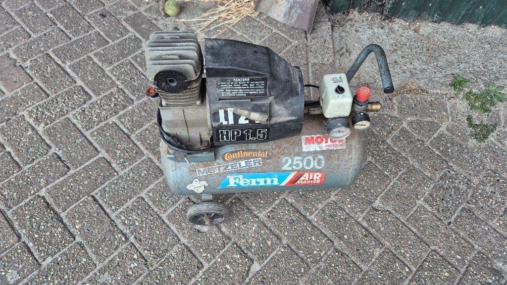 Ferm Air Master Compressor, Doe-het-zelf en Verbouw, Compressors, Ophalen, Gebruikt, 6 tot 10 bar, Minder dan 200 liter/min