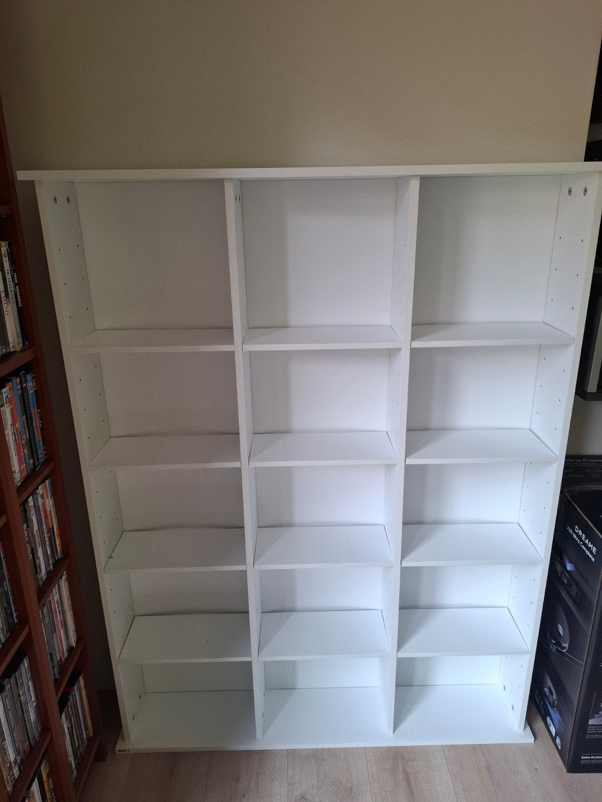 CD/DVD-kast met verstelbare planken - Wit, Ophalen, Met plank(en), 100 tot 150 cm, 100 tot 150 cm