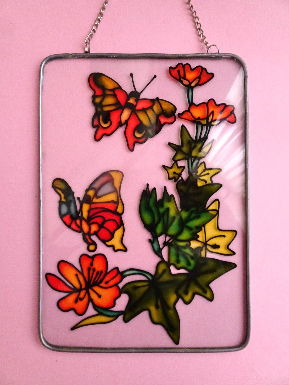 Vintage 70s raamhanger glas vlinders plant gekleurd design, Ophalen, Gebruikt, Wandhanger, 14 cm