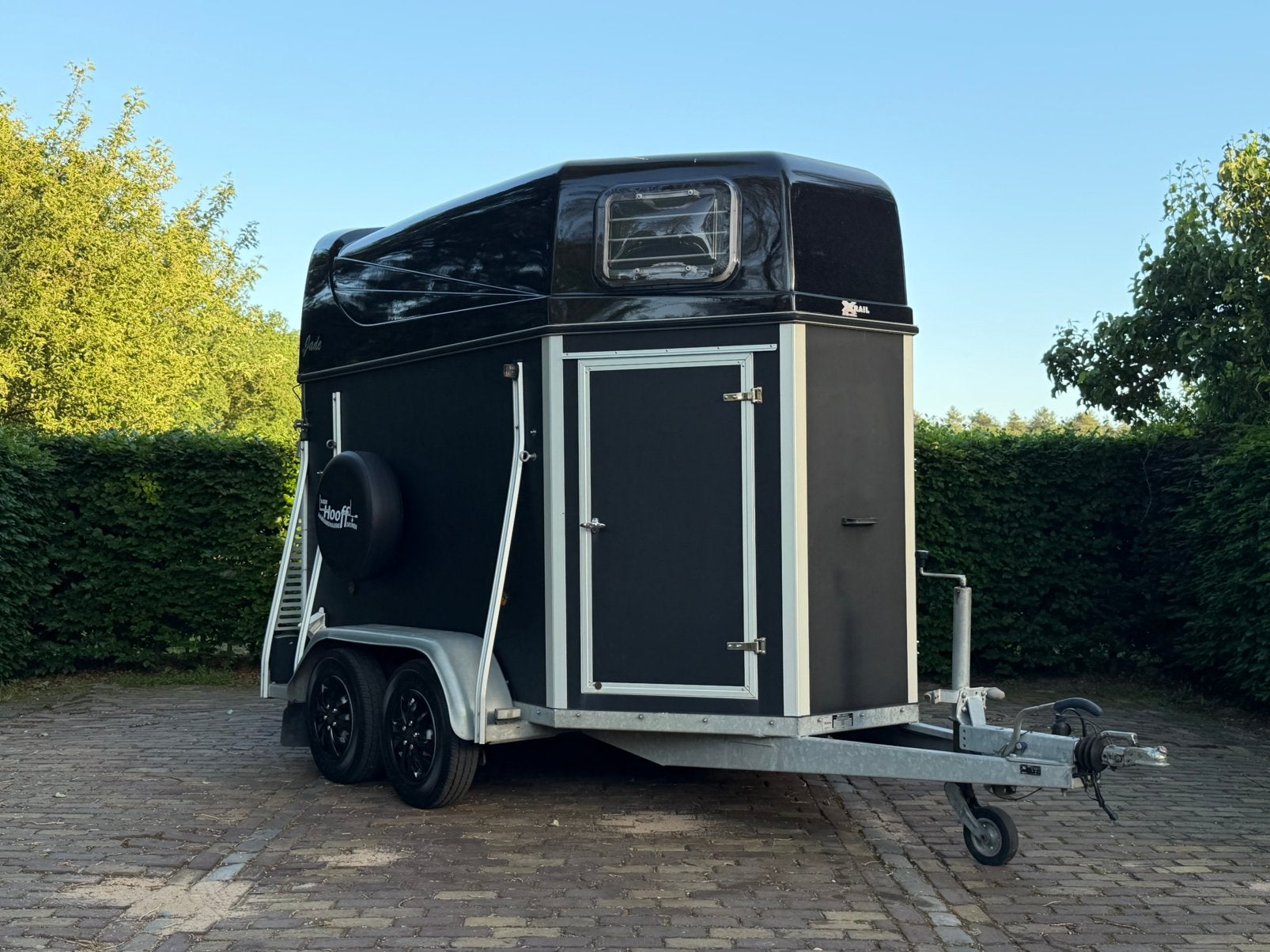 Nieuwstaat 2 paards xxtrail, aluminium bodem en zadelkamer, Dieren en Toebehoren, Paarden en Pony's | Trailers en Aanhangwagens