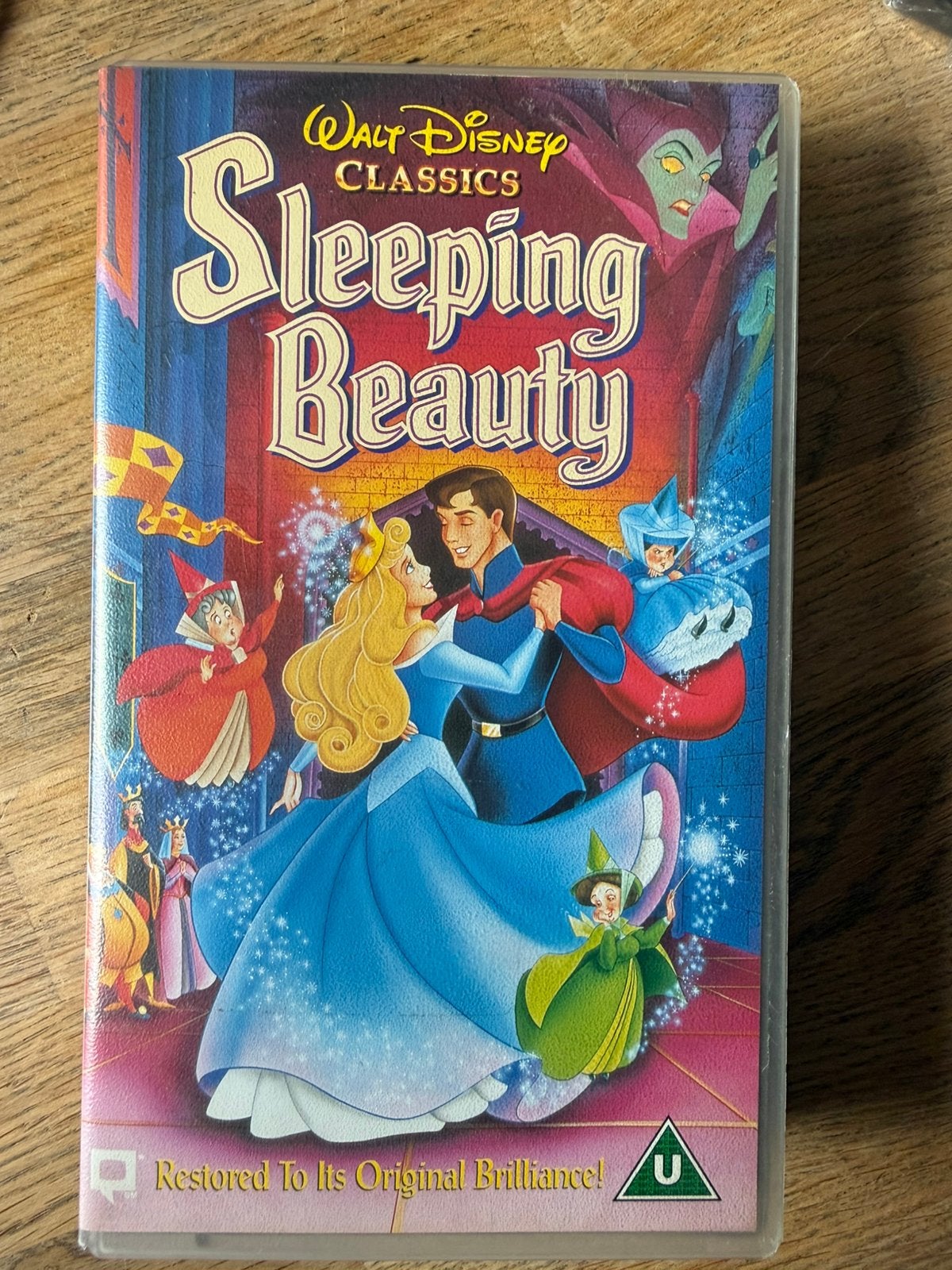 Sleeping beauty disney nieuw in plastic vhs UK import, Alle leeftijden, Ophalen of Verzenden, Zo goed als nieuw