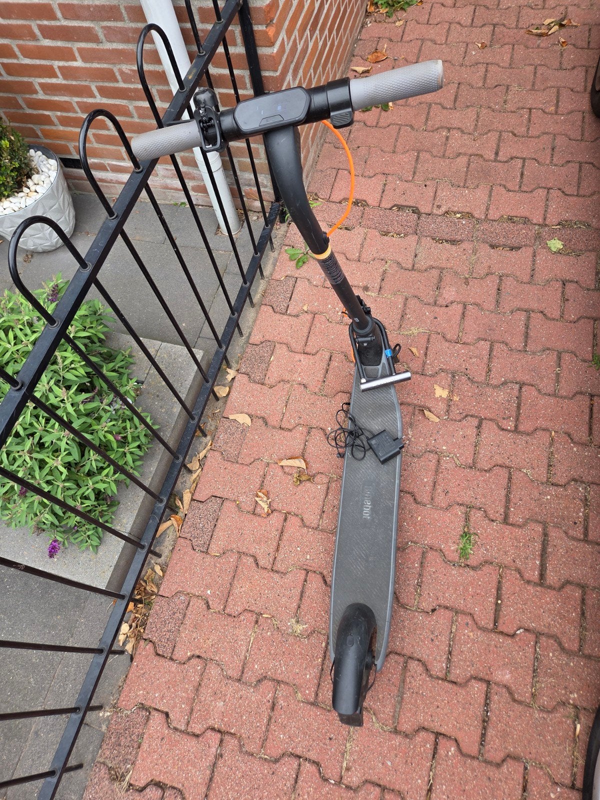 Ninebot elektrische step met oplader, Ophalen of Verzenden, Gebruikt, Elektrische step (E-scooter), Ninebot