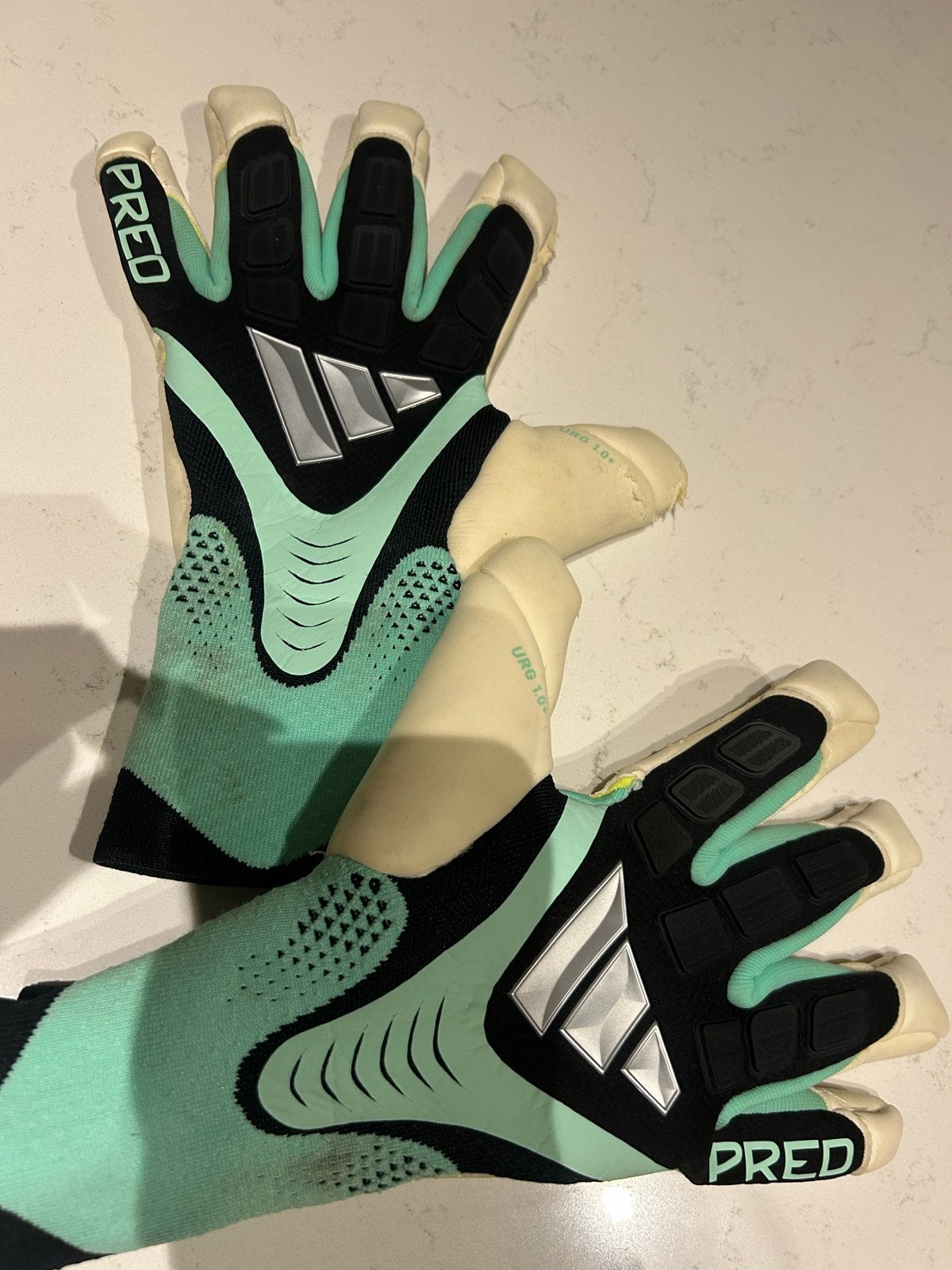 Adidas Predator Keepershandschoenen URG 1.0+, Maat XS of kleiner, Ophalen of Verzenden, Gebruikt, Handschoenen