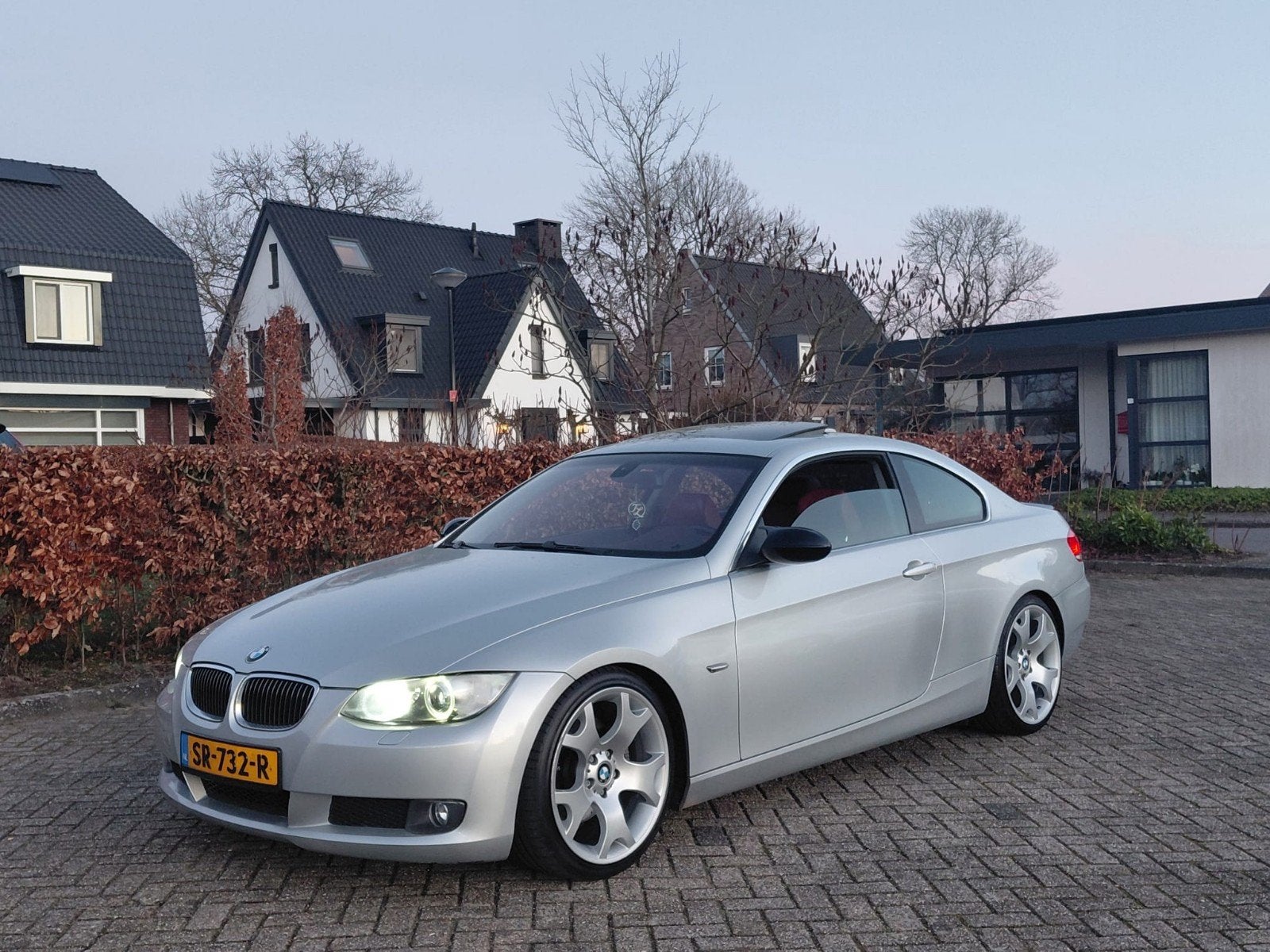 BMW 325i Coupe e92 zeer goed onderhouden, Auto's, Automaat, Achterwielaandrijving, 4 stoelen, 2996 cc