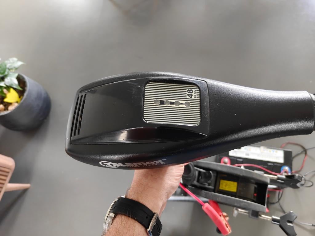 Fluistermotor talamex tm48 incl. Accu en lader, Watersport en Boten, Ophalen, Zo goed als nieuw, Motor en Techniek
