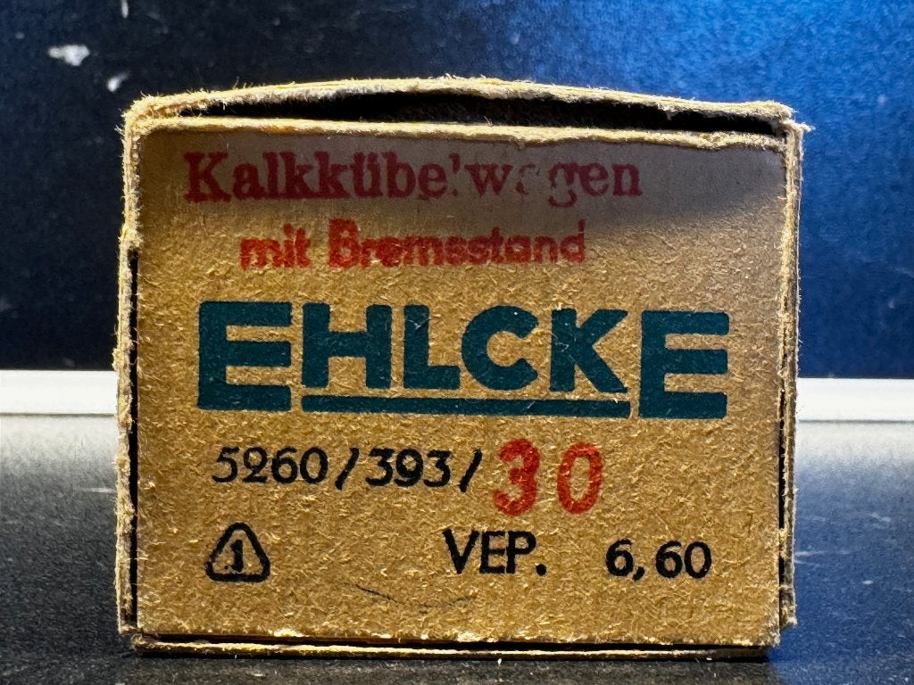 DB-1458: EHLCKE 2-assige Kalkbakkenwagen met bordes, Ophalen of Verzenden