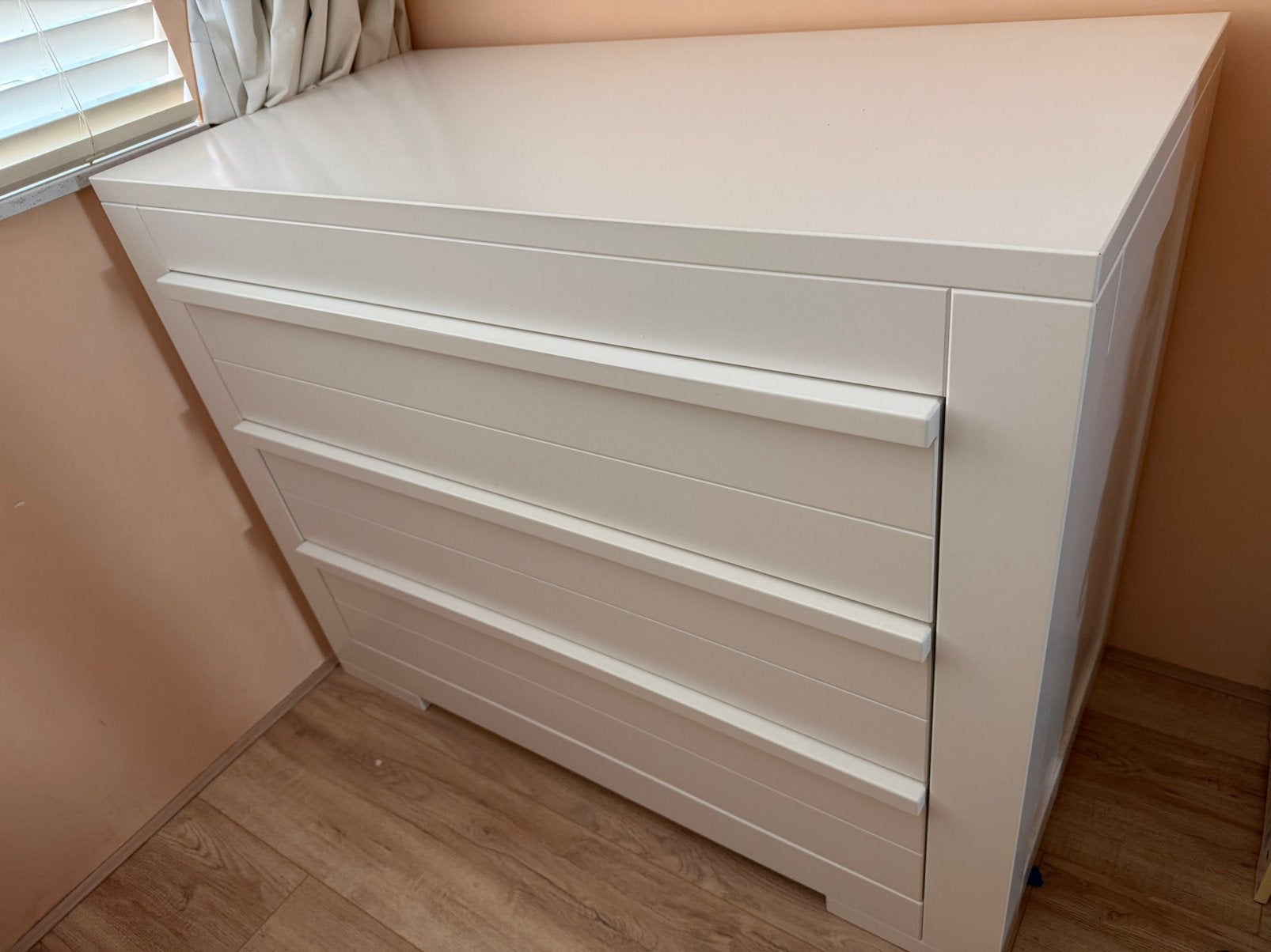 Witte commode / ladekast / 110  55  87 cm, Huis en Inrichting, Ophalen, Gebruikt, 100 tot 150 cm, 3 of 4 laden
