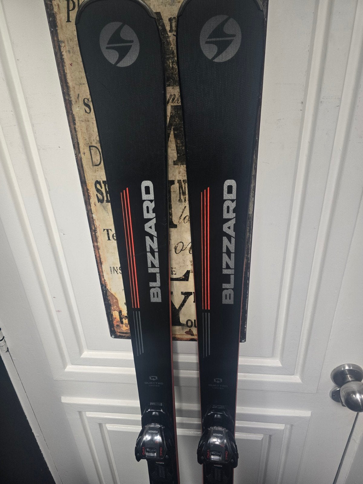 172cm BLIZZARD QUATRO LIMITED WOODCORE TITANIUM, Sport en Fitness, Overige merken, 160 tot 180 cm, Ophalen of Verzenden, Zo goed als nieuw