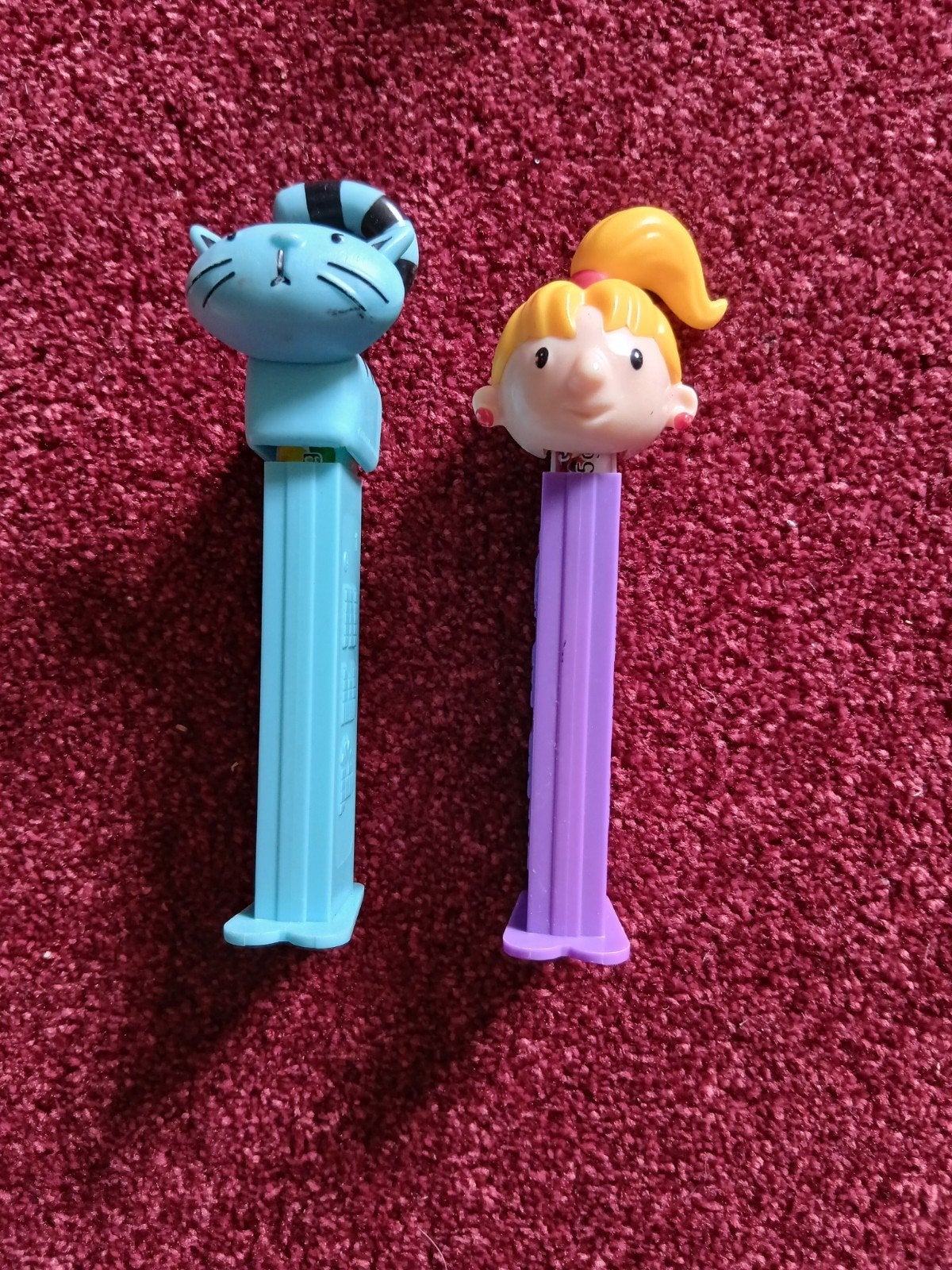 Pez dispensers: Kat en meisje, Ophalen of Verzenden, Gebruikt