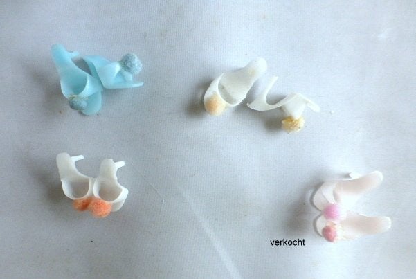 Vintage Barbie schoentjes met pompoentjes, Japan, Verzenden, Zo goed als nieuw, Accessoires