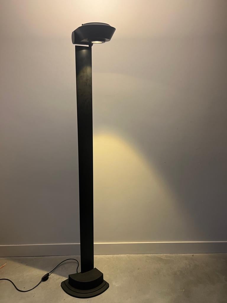 Vintage Lamperti uplighter jaren '80. Italiaans design, Ophalen, Metaal, 150 tot 200 cm, Gebruikt