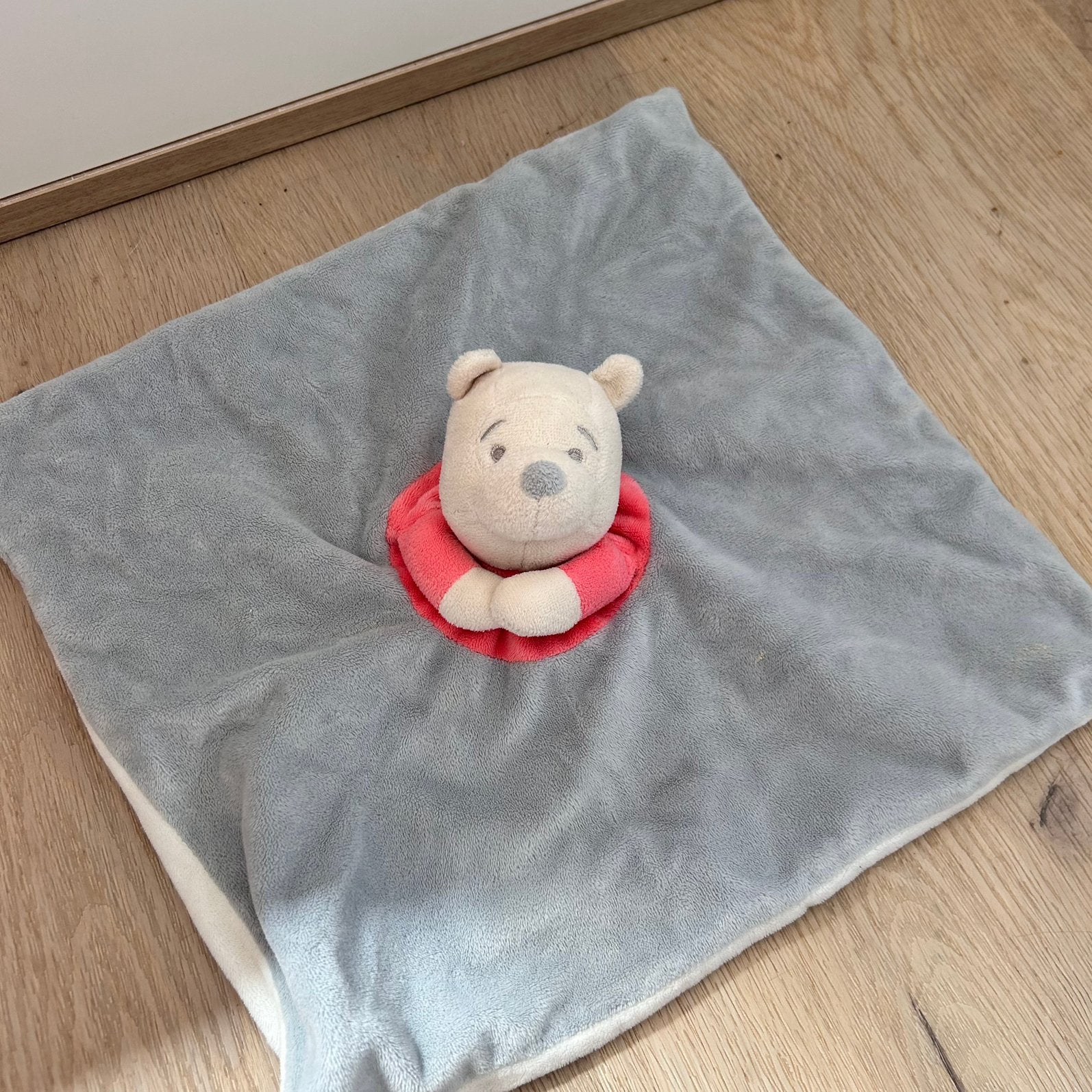 Disney Baby Winnie the Pooh knuffeldoekje Primark, Ophalen of Verzenden, Gebruikt, Kraamcadeau