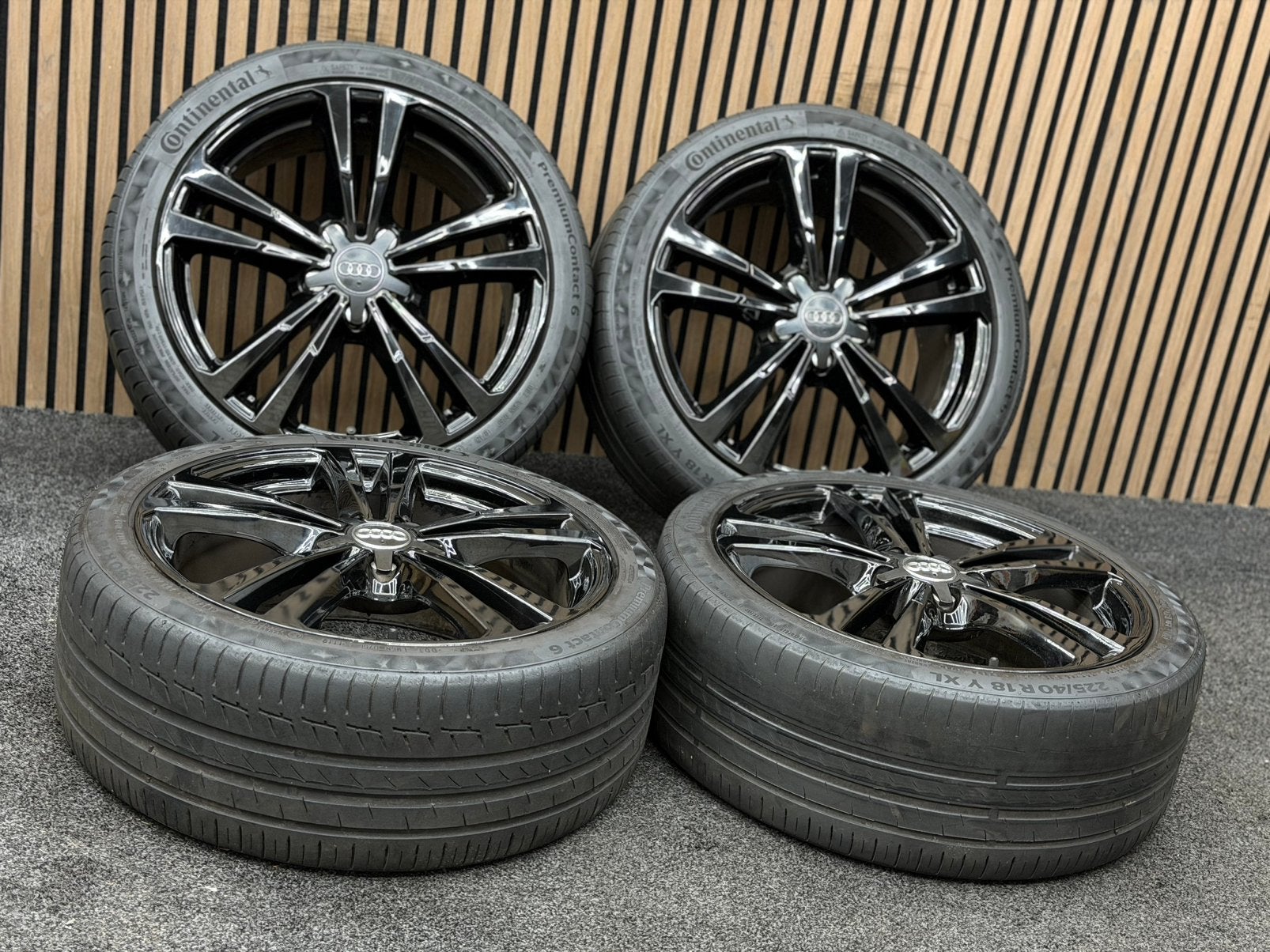Originele 18 inch Audi A3 8V S-Line 5x112 ET51 Continental, Auto-onderdelen, Banden en Velgen, Ophalen, 18 inch, ., Banden en Velgen
