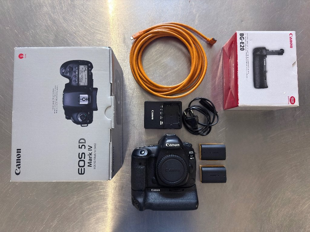 Canon EOS 5D Mark IV – incl. Battery Grip BG-E20, Gebruikt, Canon, Ophalen of Verzenden, Accu